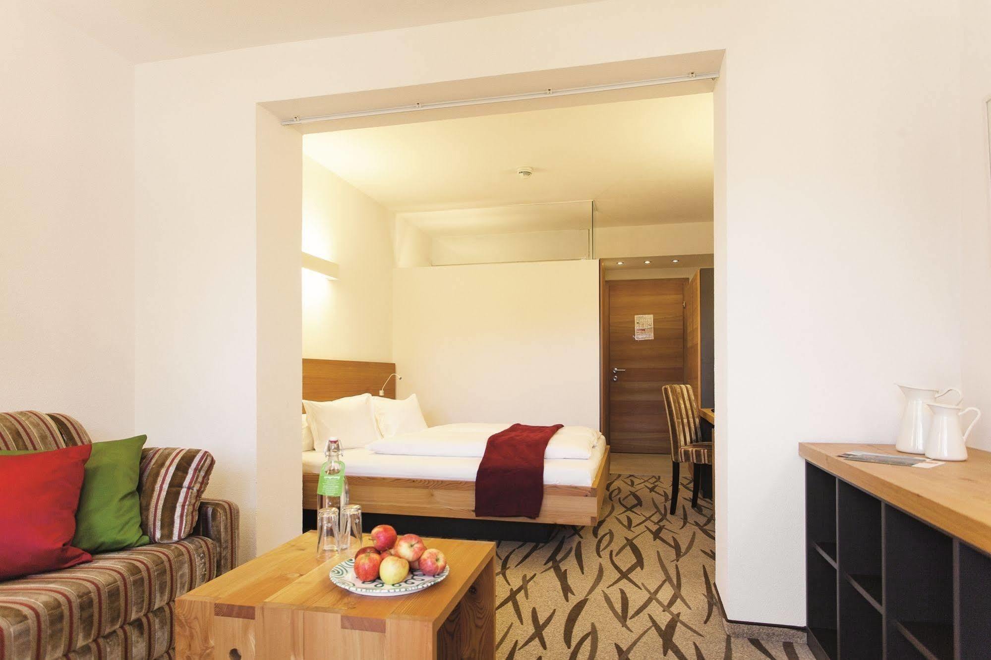 Der Stern - Nachhaltiges Wirtshaus Und Landhotel Seit 1509 Obsteig Bagian luar foto